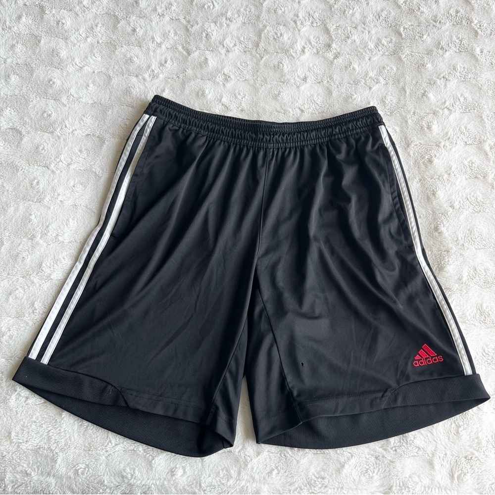 Adidas Shorts Mens Large Black Climalite Three Stripe Drawstring Pockets READ